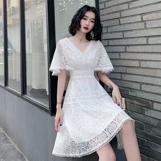 Đầm Giữa Chiều Dài Nữ Ren Đầm Nhỏ Nữ Trắng Cổ Chữ V Gợi Cảm Dây Cao Giữa Chiều Dài Đầm Pháp Đen Trắng Ngắn Ren Size Lớn 40-90KG
