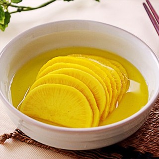 Củ Cải Muối Vàng Danmuji Hàn Quốc (100g)