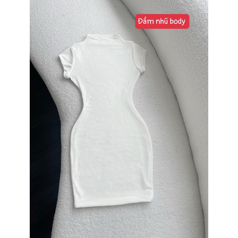 Đầm cổ tròn thun nhũ tay ngắn ôm body trơn cực xinh , chất thun nhũ mềm mịn mát