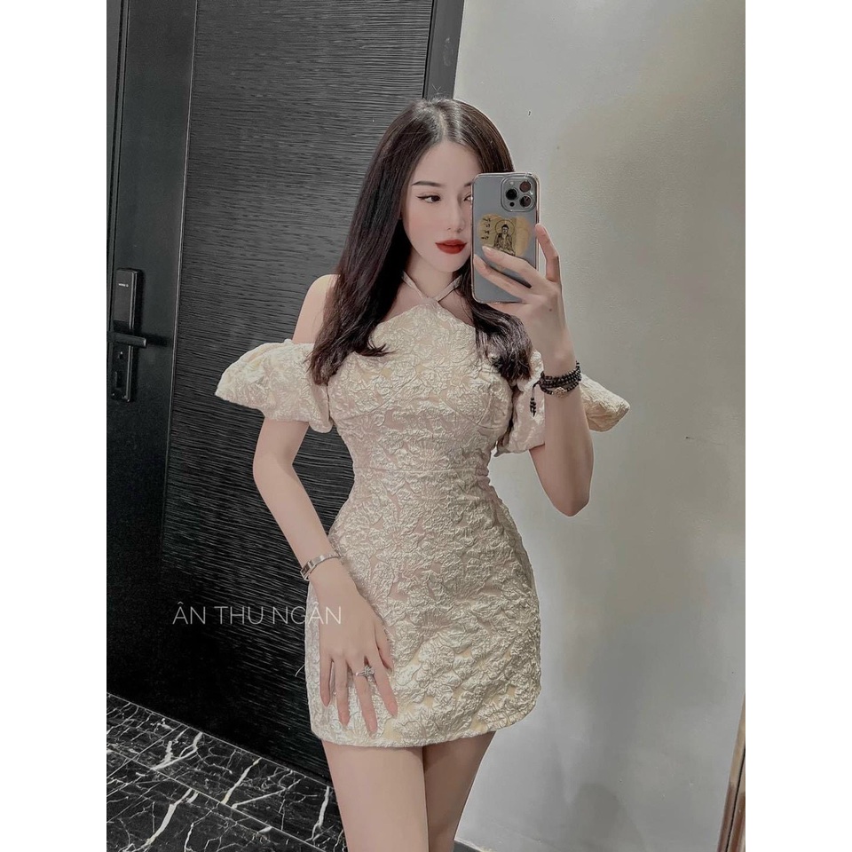 Đầm váy nữ 2 màu sang chảnh ôm body tôn dáng họa tiết dây cổ yếm trên vai phối gấm ( có mút ngực , có lót ) cực xinh