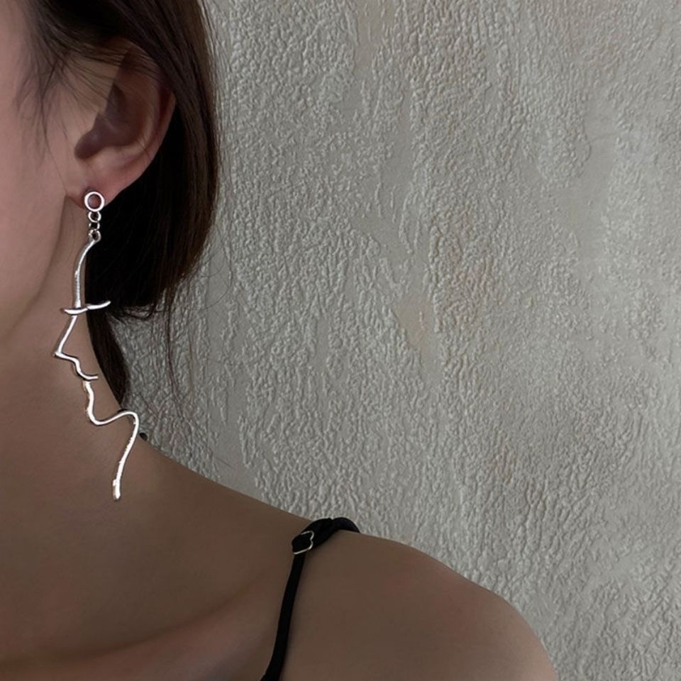 Hàng Mới Về!F &amp; X Khuyên Tai Bản Lớn Hình Khuôn Mặt Nghệ Thuật Trừu Tượng Âu Mỹ Tinh Tế Đơn Giản Chất Lượng Cao Cá Tính Cho Nữ