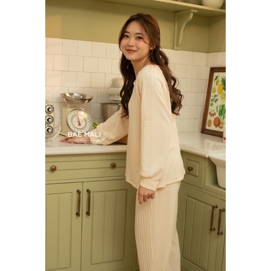 SP304- Bộ mặc nhà len vặn thừng