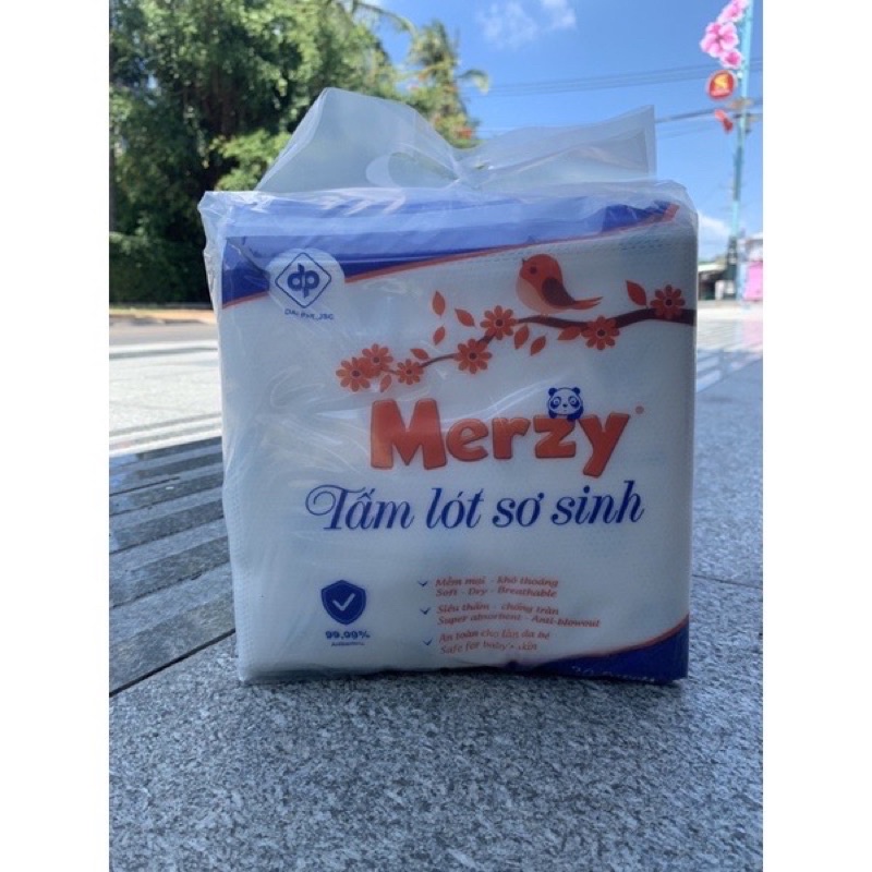 Tấm Lót Sơ Sinh Merzy Cao Cấp 30 Miếng 20❌20cm