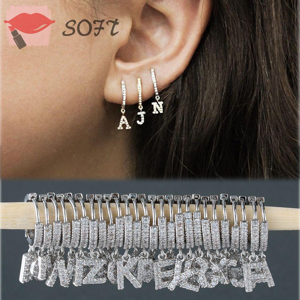 Bông tai mặt hình chữ cái đính đá Zirconia sang trọng