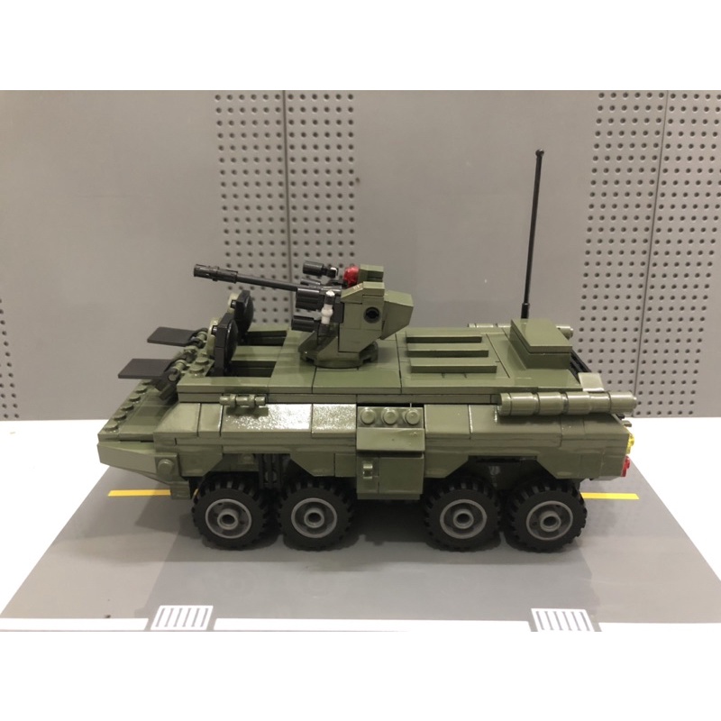 Lego xe thiết giáp chở quân hạng nặng BTR -82 của QĐ Nga 🇷🇺 - hàng MOC