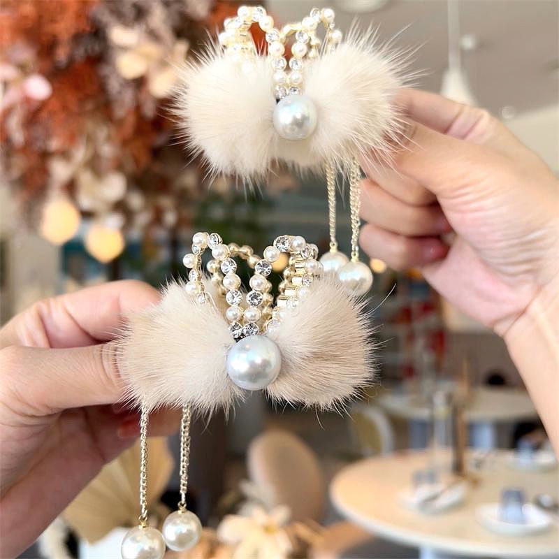 Kẹp Tóc Hình Tai Thỏ Bằng Lông Nhung Thời Trang Thu Đông Dành Cho Nữ