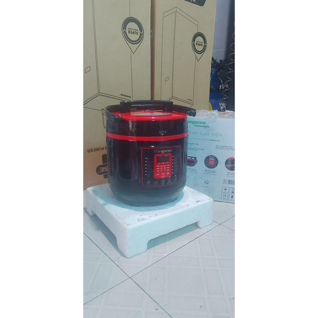 Nồi áp suất Kangaroo KG6P2  , Dung tích 6 lít, 1000W, Bảo hành 12 tháng - Smarthome97
