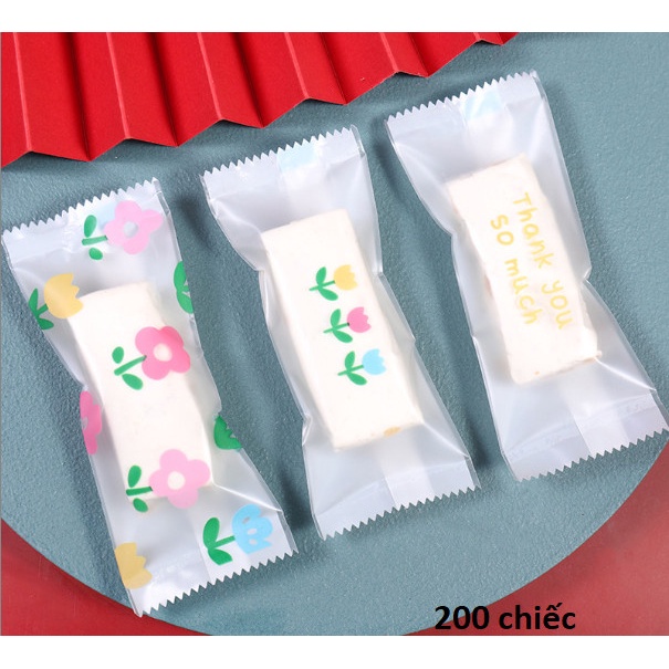 Vỏ kẹo nougat mẫu hoa nhỏ 200c loại túi hàn nhiệt
