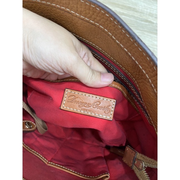 Túi si da thật Dooney and Bourke