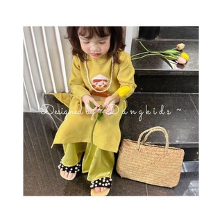 Set áo dài cô gái đội nón cho bé gái