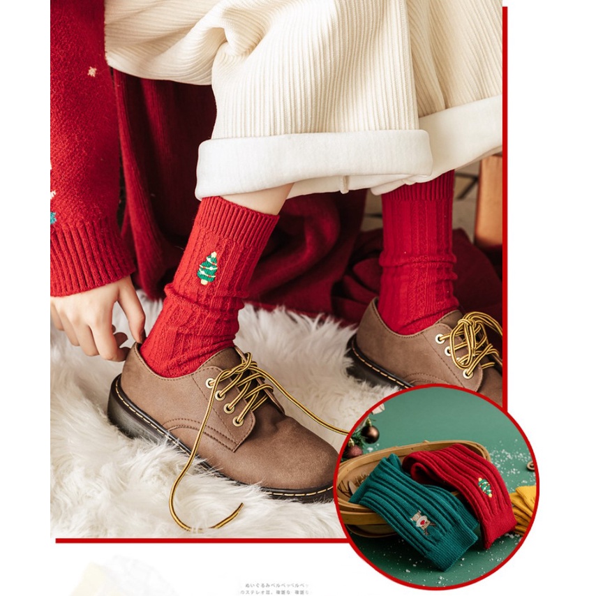 Đôi vớ WAFNHA D557 bằng cotton dày dặn thoáng khí co giãn tốt thêu hoạt tiết phong cách giáng sinh