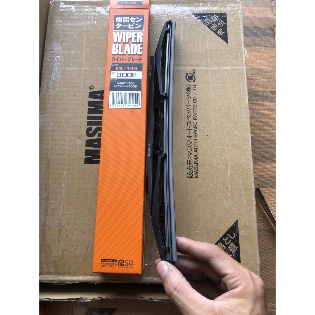 Gạt mưa sau 3 khúc MASUMA (Nhật bản) 12inh ~300mm. tương kích với nhiều dòng xe trên thị trường. bảo hành 12 tháng tương
