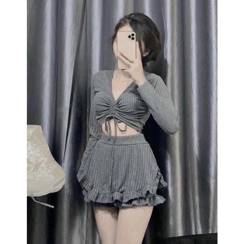 Set Đồ Bộ Áo kèm Quần Giả Váy Hot