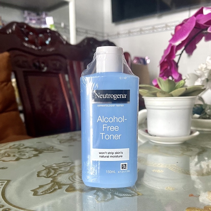 Nước hoa hồng không chứa cồn Neutrogena Alcohol Free Toner 150ml