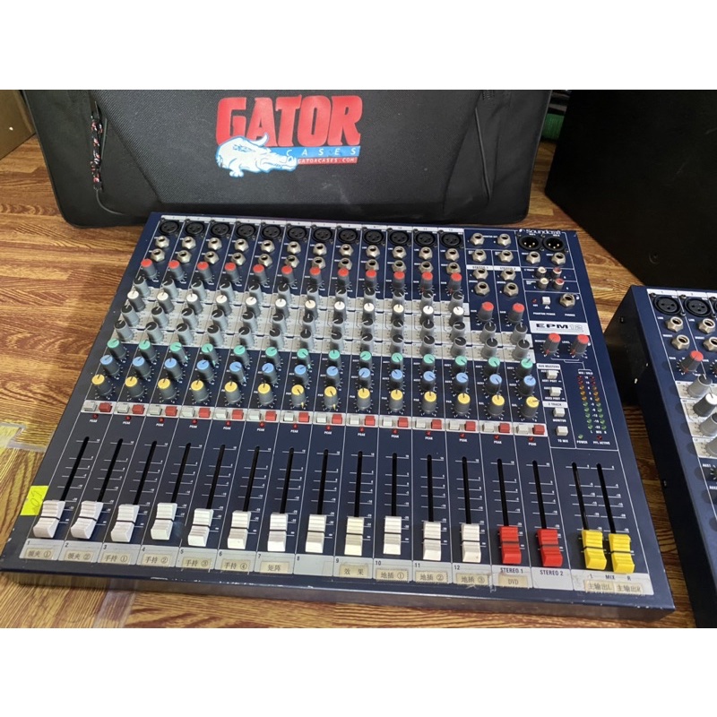mixer soundcraft EPM12 bãi xịn anh quốc