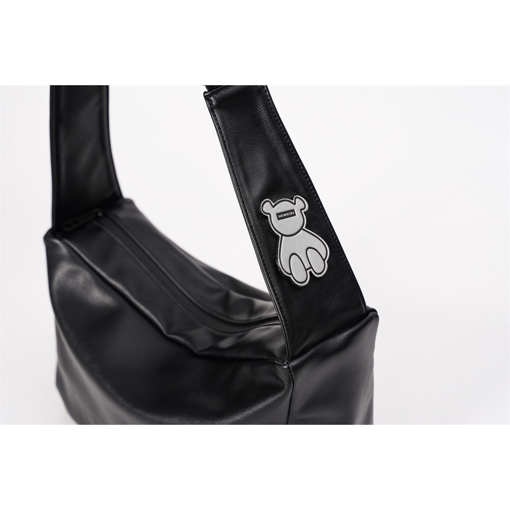 TÚI XÁCH DA HỌA TIẾT GẤU DỄ THƯƠNG