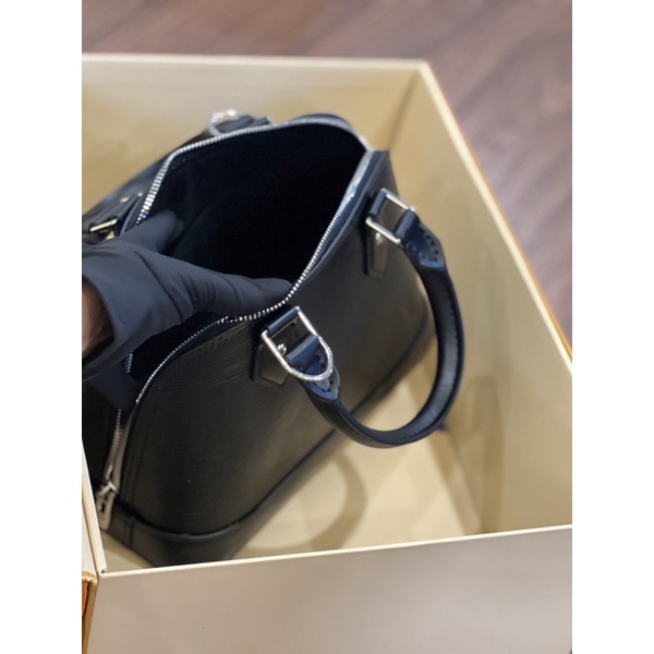 Túi xách tay nữ bản hến Louis