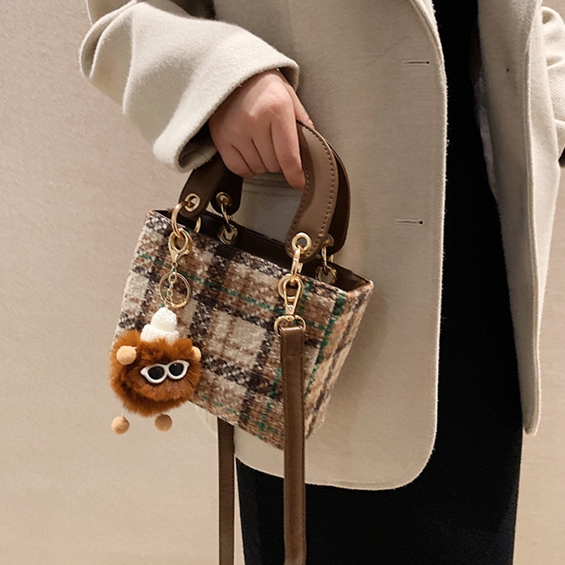 Túi Đeo Chéo Bằng Len Thiết Kế Đơn Giản Dễ Phối Đồ Thời Trang Cho Nữ