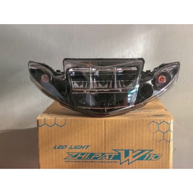 Pha đèn trước sihello 2 Tầng gắn xe sirius 50-100-110 có đờ mi sẵng tặng dây đèn xi nhanh giá rẽ cho sinh viên😍