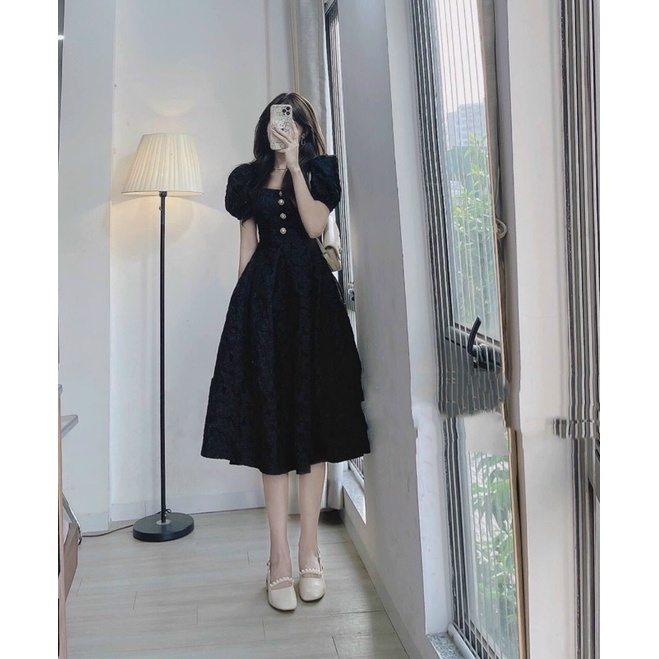 ĐẦM TRẮNG DÁNG DÀI TIÊU THƯ SIÊU XINH D72