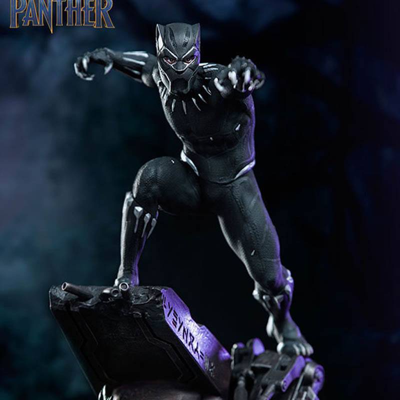 Đồ trang trí Nhân Vật Black Panther Trong Phim The Avengers