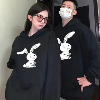 Áo hoodie Ihkke in hình thỏ trắng đen thời trang Hàn Quốc cho cặp đôi