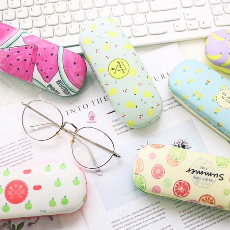 HỘP ĐỰNG KÍNH CẬN HÌNH THÚ VÀ TRÁI CÂY