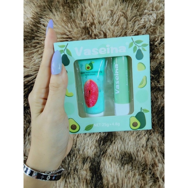 HỘP 2 CÂY SON DƯỠNG MÔI