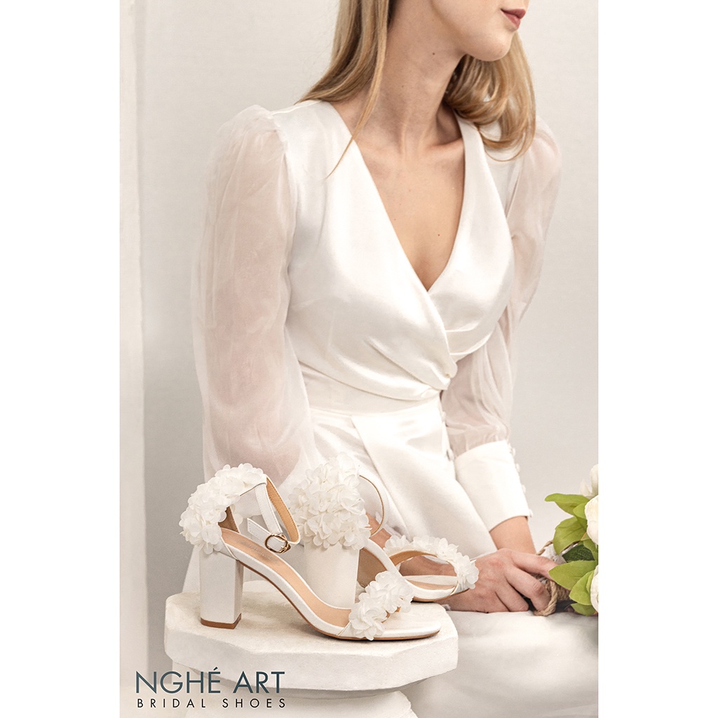 Giày cưới Nghé Art sandal trắng hoa voan 193