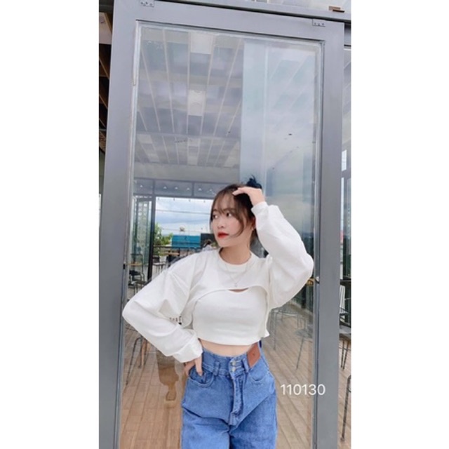 Set Baggy jeans ống suông 2 nút + set 2 món croptop cut out