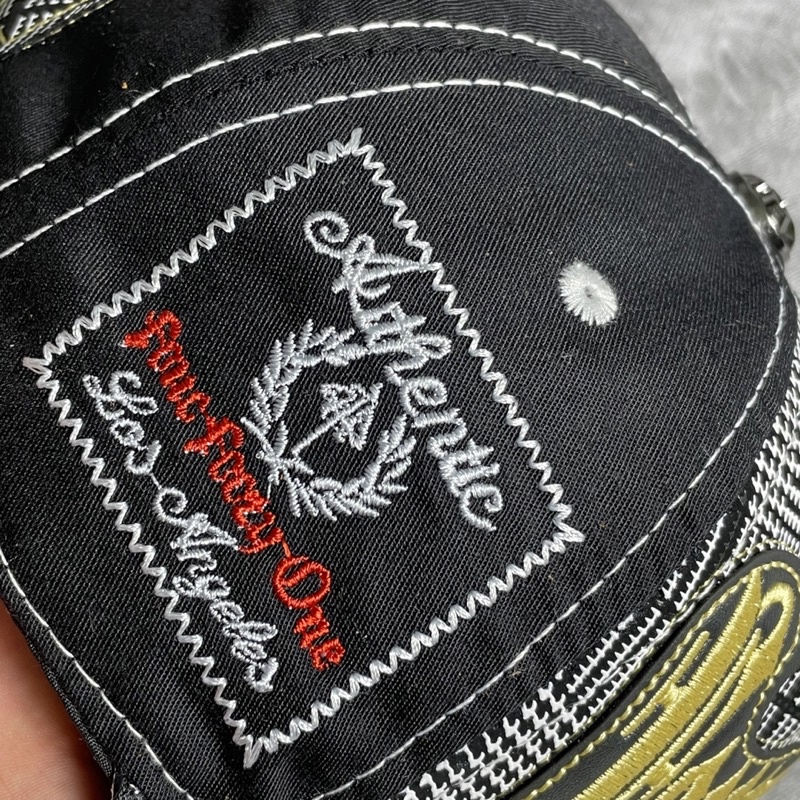 Mũ lưỡi trai Nón Four 441 da sọc Caro nhập khẩu