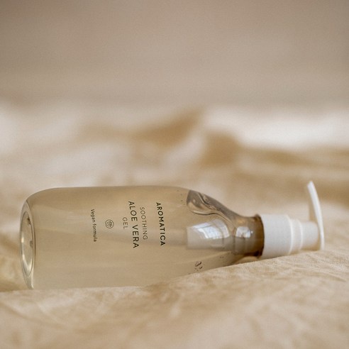 Gel lô hội làm mát và dịu da khô, nhạy cảm Aromatica 500ml