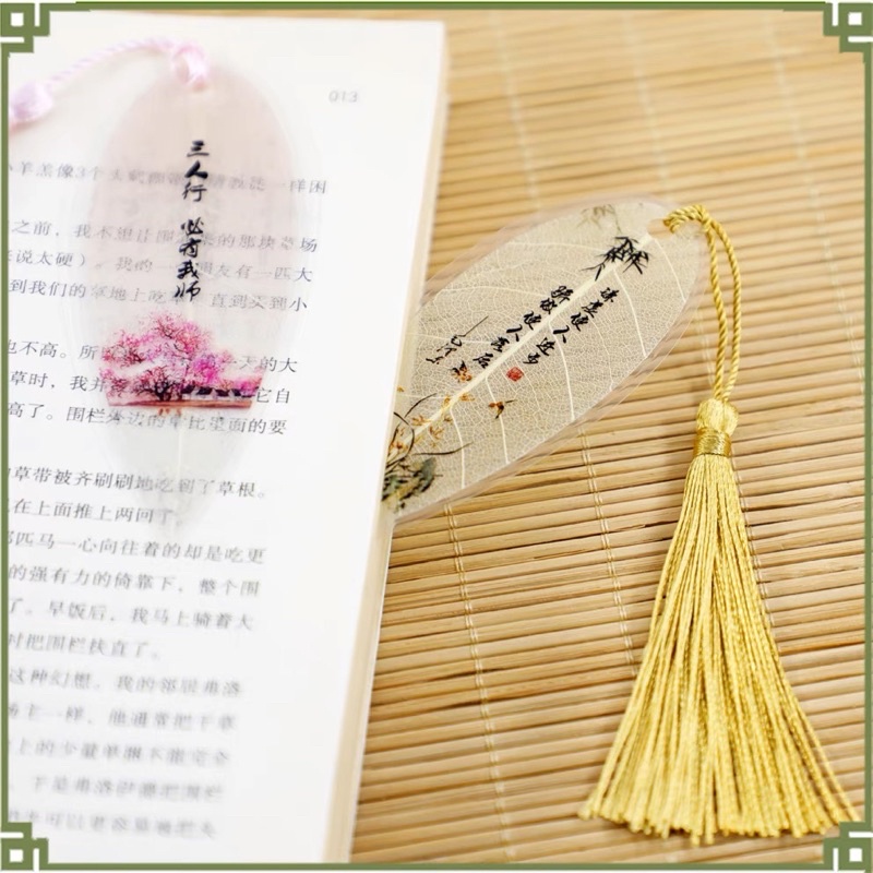 Bookmark gân lá phong cách cổ trang - dây tuyến
