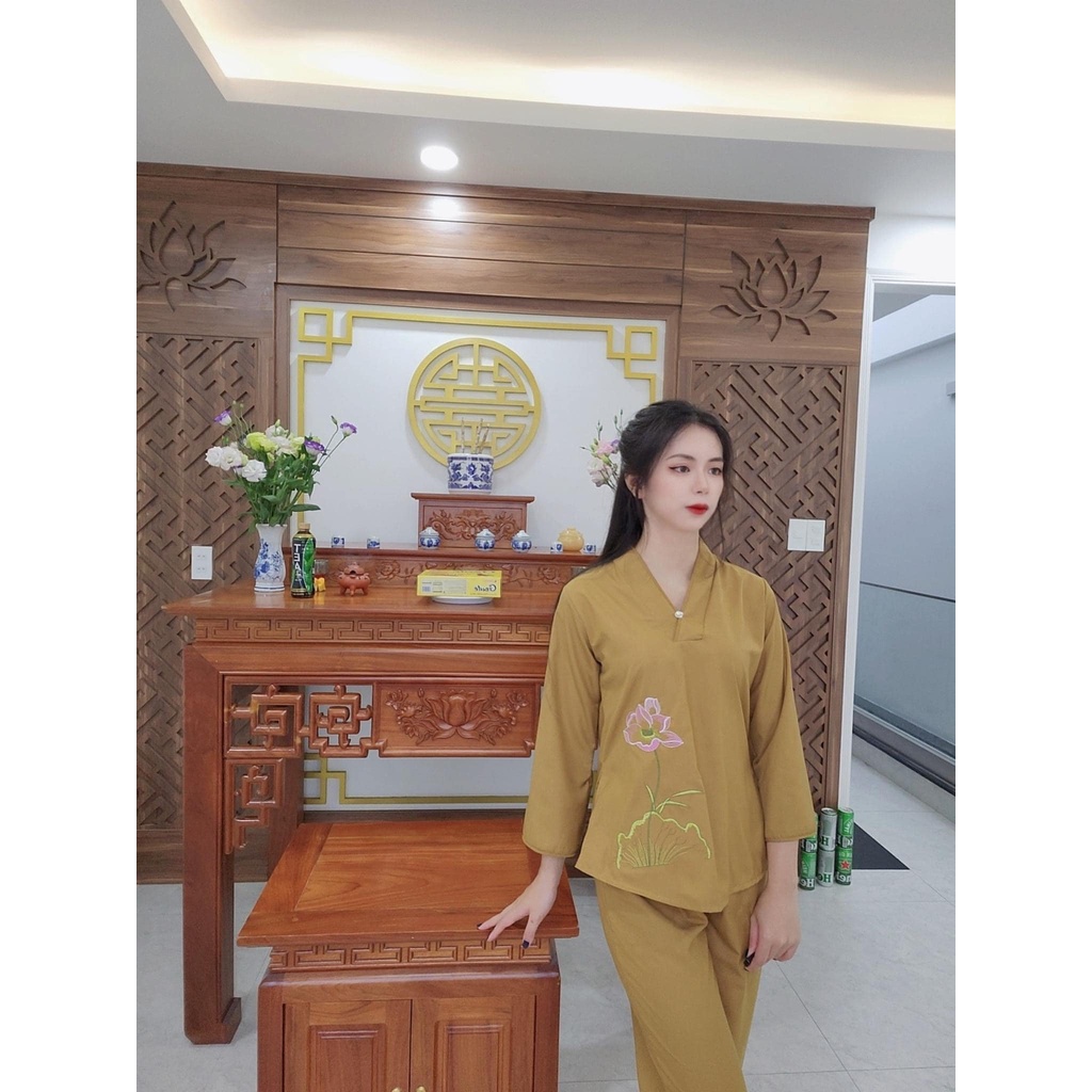 Bộ Đi Chùa Nữ - Đồ Lam Đi Lễ Chùa Bộ Phật Tử Thêu Sen Vải Dày Dặn Mềm Mịn Mặc Rất Mát Và Thoải Mái