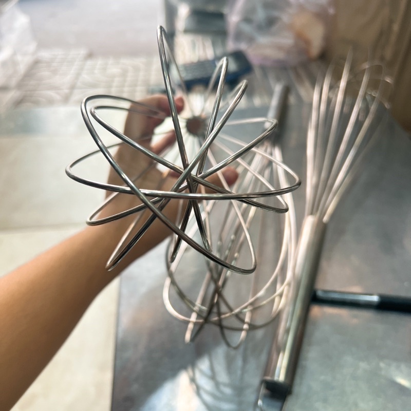 Cây đánh trứng siêu to - dài 5 tấc