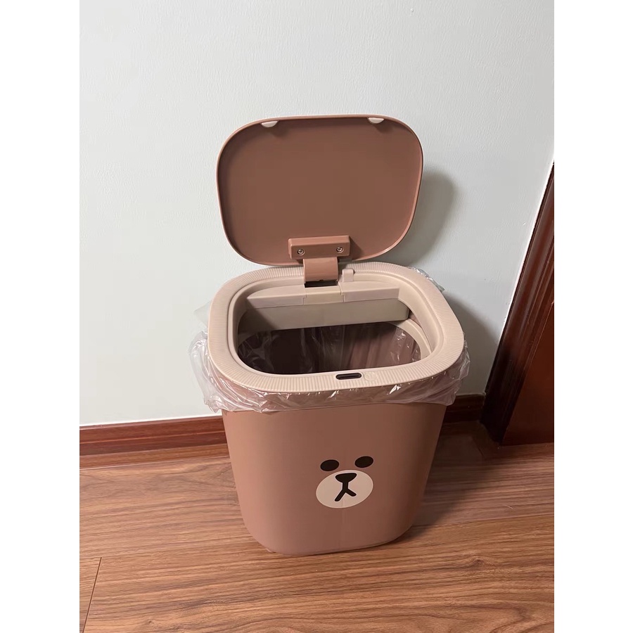 Thùng rác Line friends 16L chính hãng thông minh cảm ứng tự động đóng mở vô cùng tiện lợi và vệ sinh