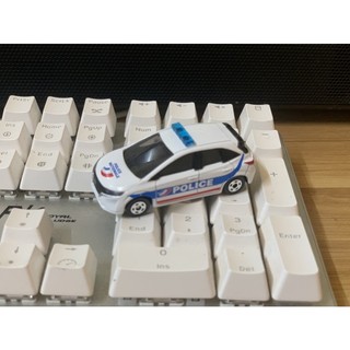 Xe mô hình tomica nissan note polce 1:63
