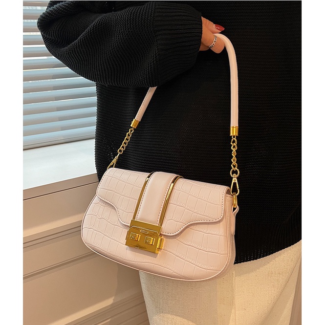 Túi xách nữ đeo chéo cao cấp đeo nhiều kiểu sang chảnh chất da mềm mịn tự nhiên Capucha T228