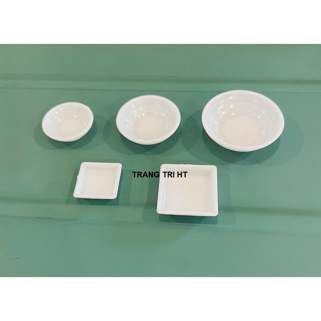 mô hình set 5 món đĩa trắng nhựa trang trí nhà búp bê