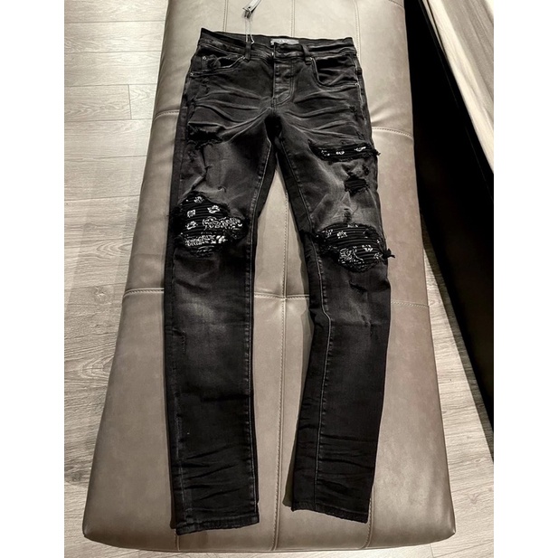 Quần jean skinny Amiri nam likeauth wash đen xám rách xù viền vá vải nhăn hoạ tiết hoa lá đen trắng đùi gối