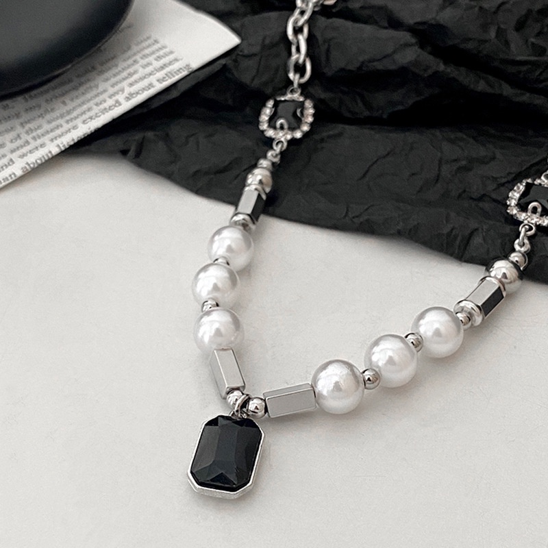 Vòng cổ Thép Titan Đính Đá Đen Thời Trang Cho Nam Nữ