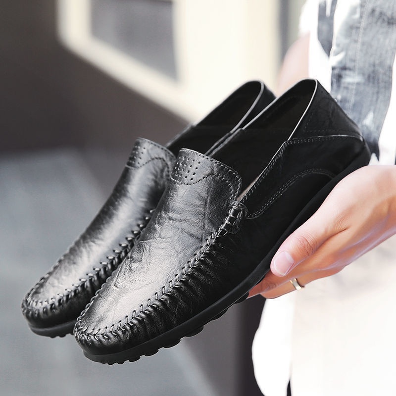 Kasut roda budakwhite sneaker mensnew men s shoes thoáng khí da thường slip-on soft bottom work driving