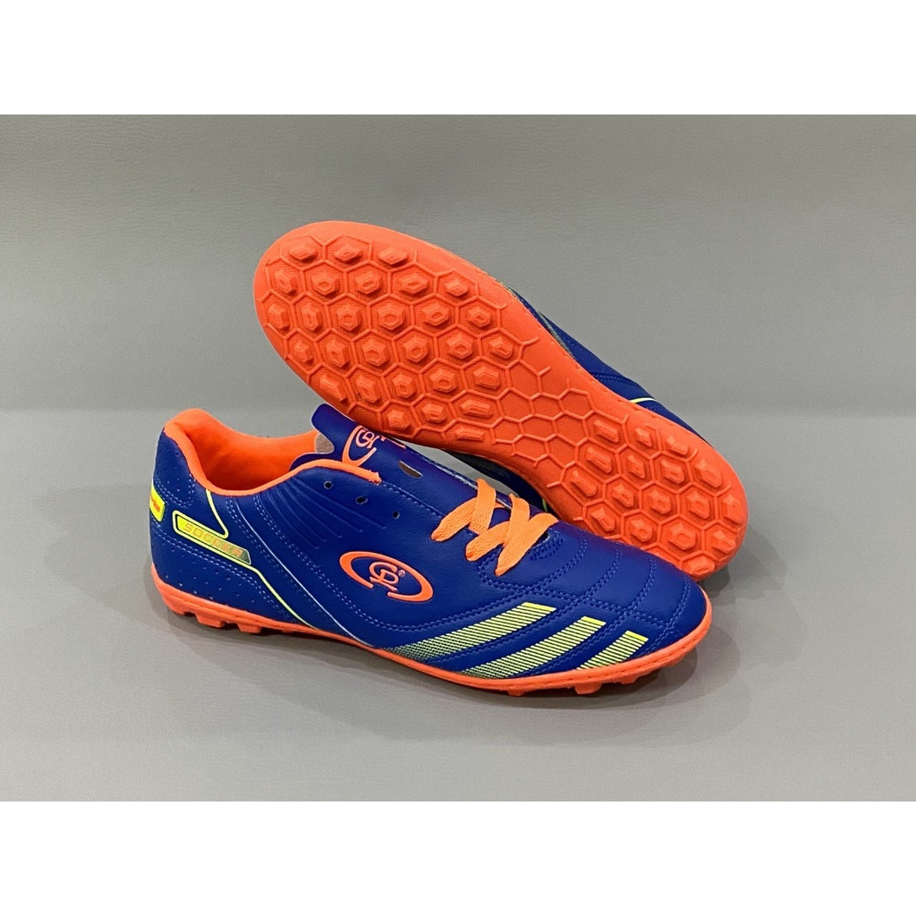 Giầy đá banh Cp 024c siêu giảm giá từ 300k còn 199k