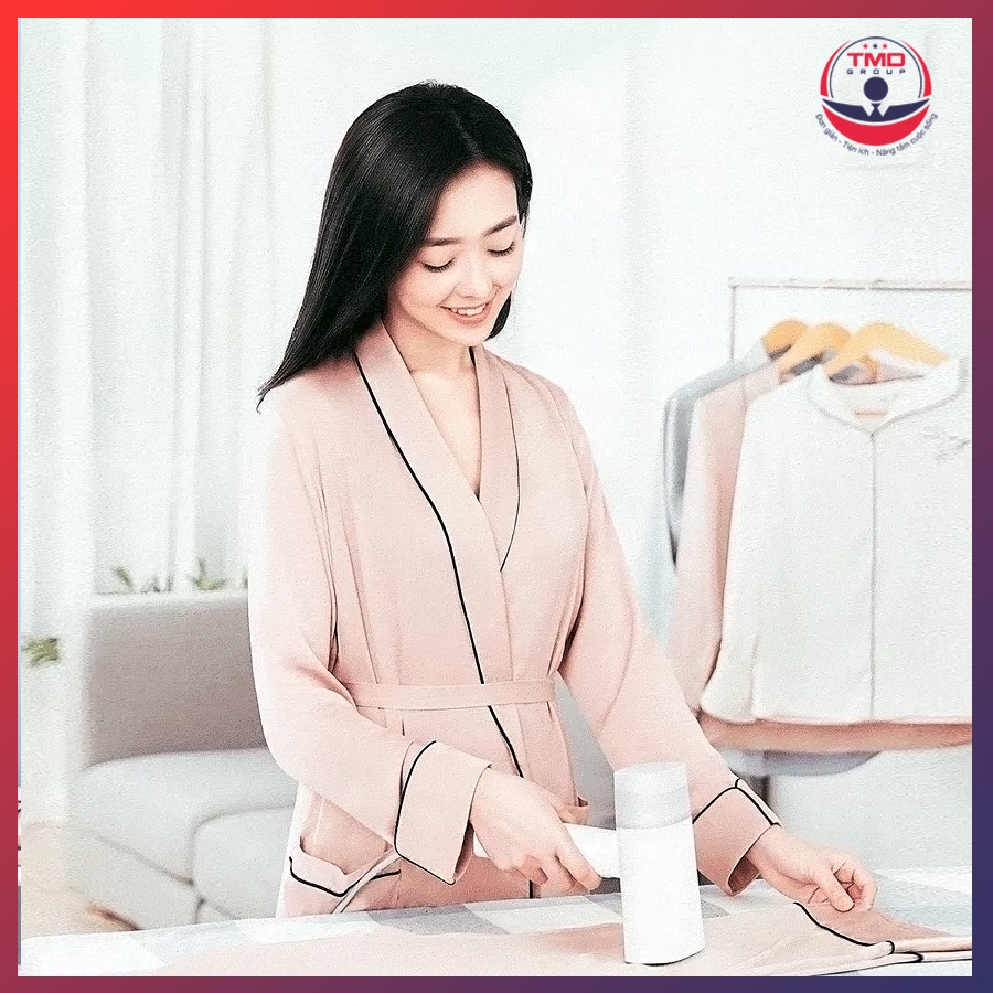 Bàn ủi hơi nước cầm tay TMD GROUP Phun hơi nước đều, mang theo tiện gọn