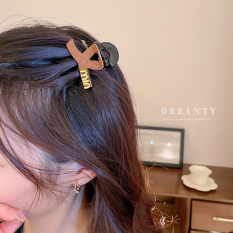 Kẹp Tóc Dạng Kẹp Hình Cá Mập Hai Mặt Thời Trang