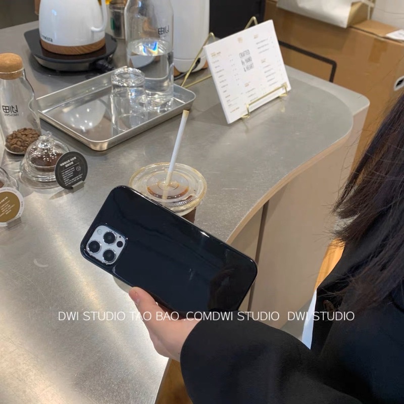 Ốp lưng ip chất bóng màu đen trơn chống bẩn dành cho ip