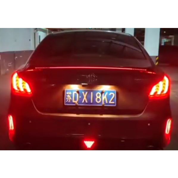 Đuôi gió Led 3 chế độ của MG5