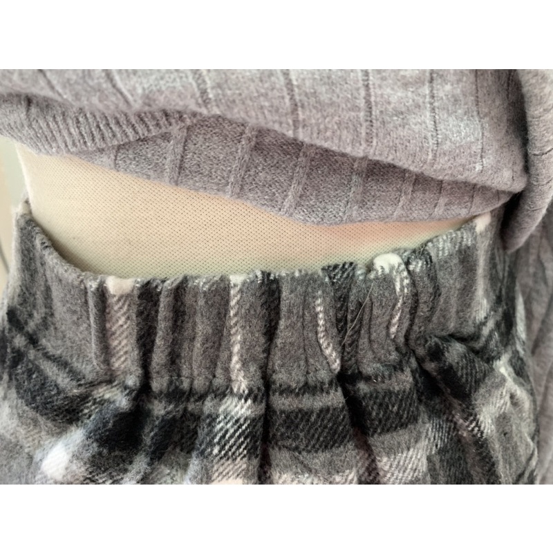 Min2handshop Chân váy caro xám