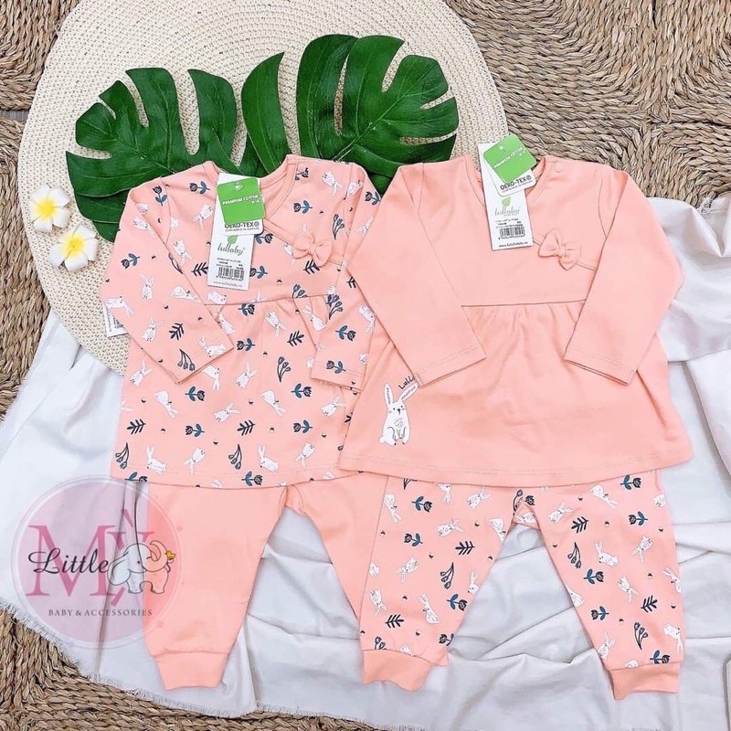 Bộ chữ A dài tay bé gái lullaby