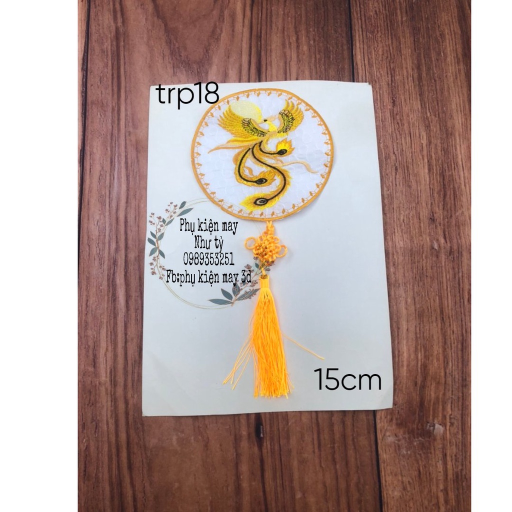 Tấm tròn thêu phượng kèm dây